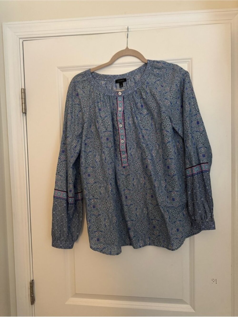top size small